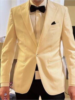 Oliver Wicks Ivory Tuxedo Jacket Dinner Jacket Peak Lapel Custom Made - Fits 38R
